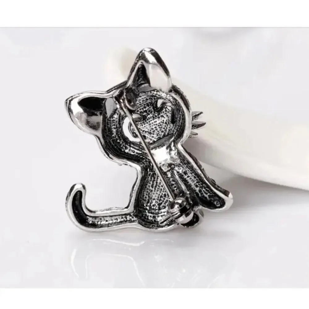 Cute Kitty Brooch Pin